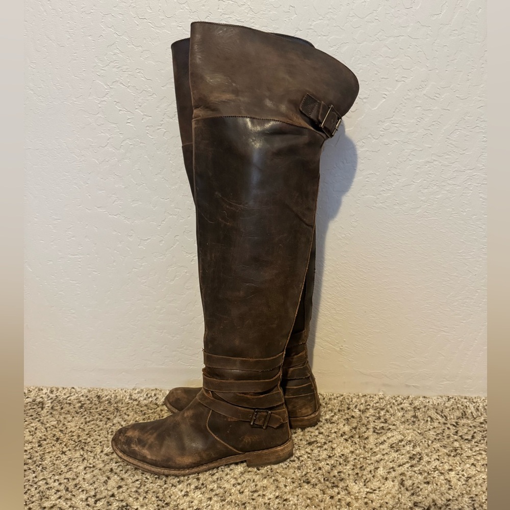 Missed & Cloud Brown Leather Knee-High Boots